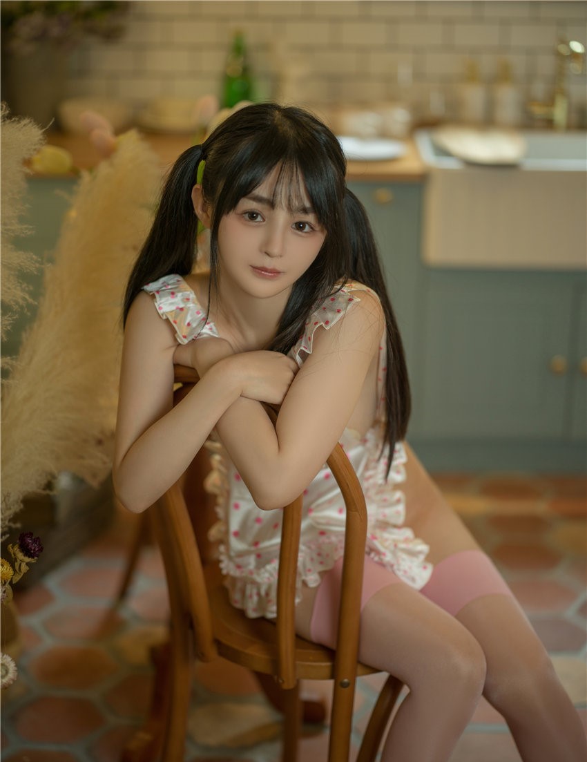 桜井宁宁 围裙厨房 [85P-710MB] 第3张