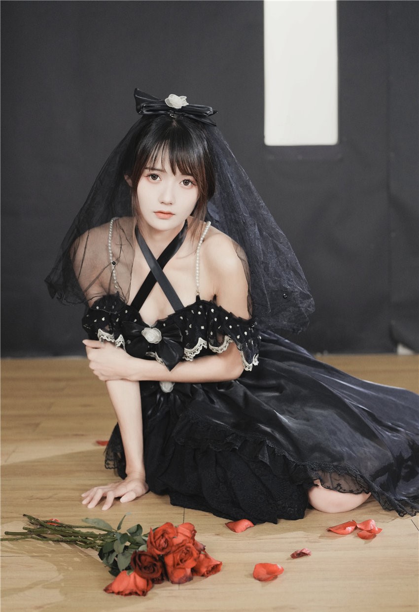 兔子Zzz不吃胡萝卜 契约十字 [27P-281MB] 第4张