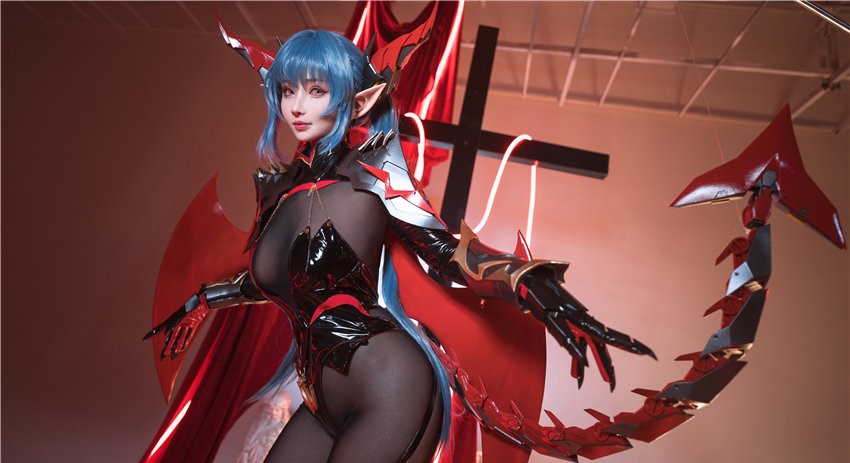 rioko凉凉子 碧蓝航线 雷根斯堡[40P-550MB] 第1张