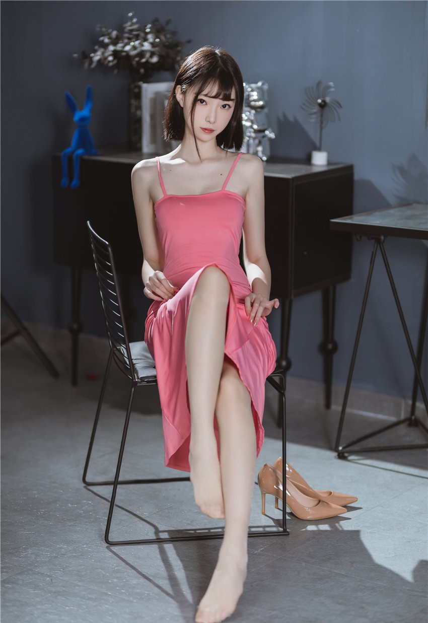 许岚LAN 粉色长裙 [40P-296MB] 第4张