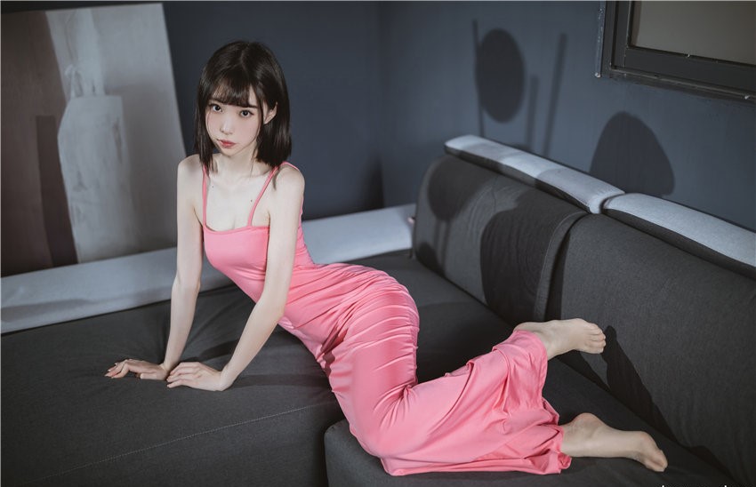 许岚LAN 粉色长裙 [40P-296MB] 第2张