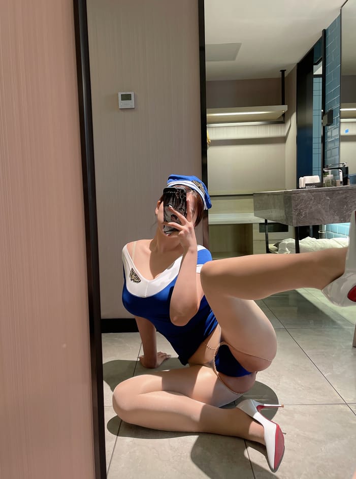 【微-密】奶宝妹纸-勒PP的大肉丝[31P11V-481M] 第1张