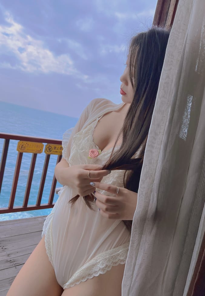 【微-密】纪念小VV-天空不作美[17P-83M] 第1张