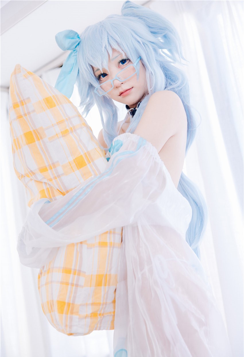 花铃 PA15 游戏时光[14P-33MB] 第1张