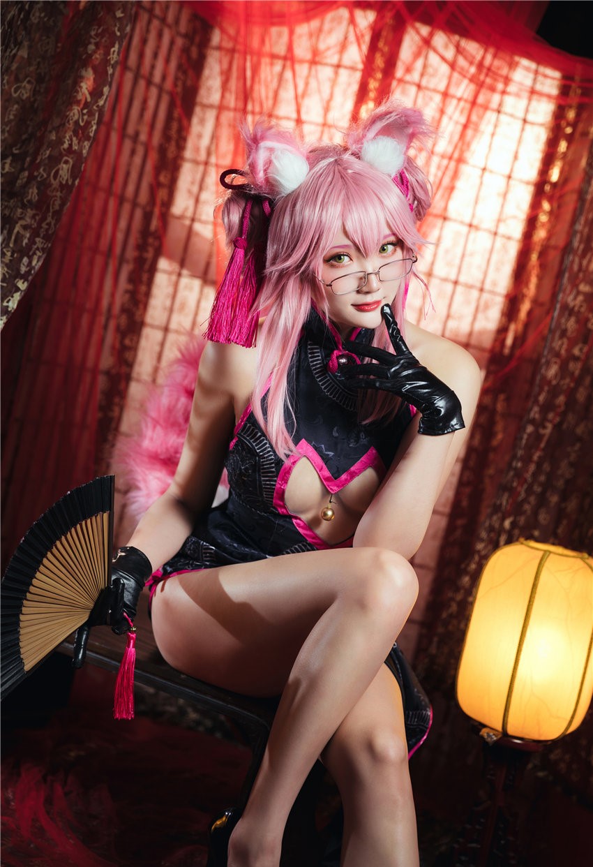 瓜希酱 高扬斯卡娅旗袍[20P-134MB] 第3张