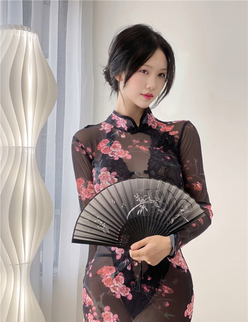 抖娘-利世 情趣旗袍[38P-497MB] 第2张