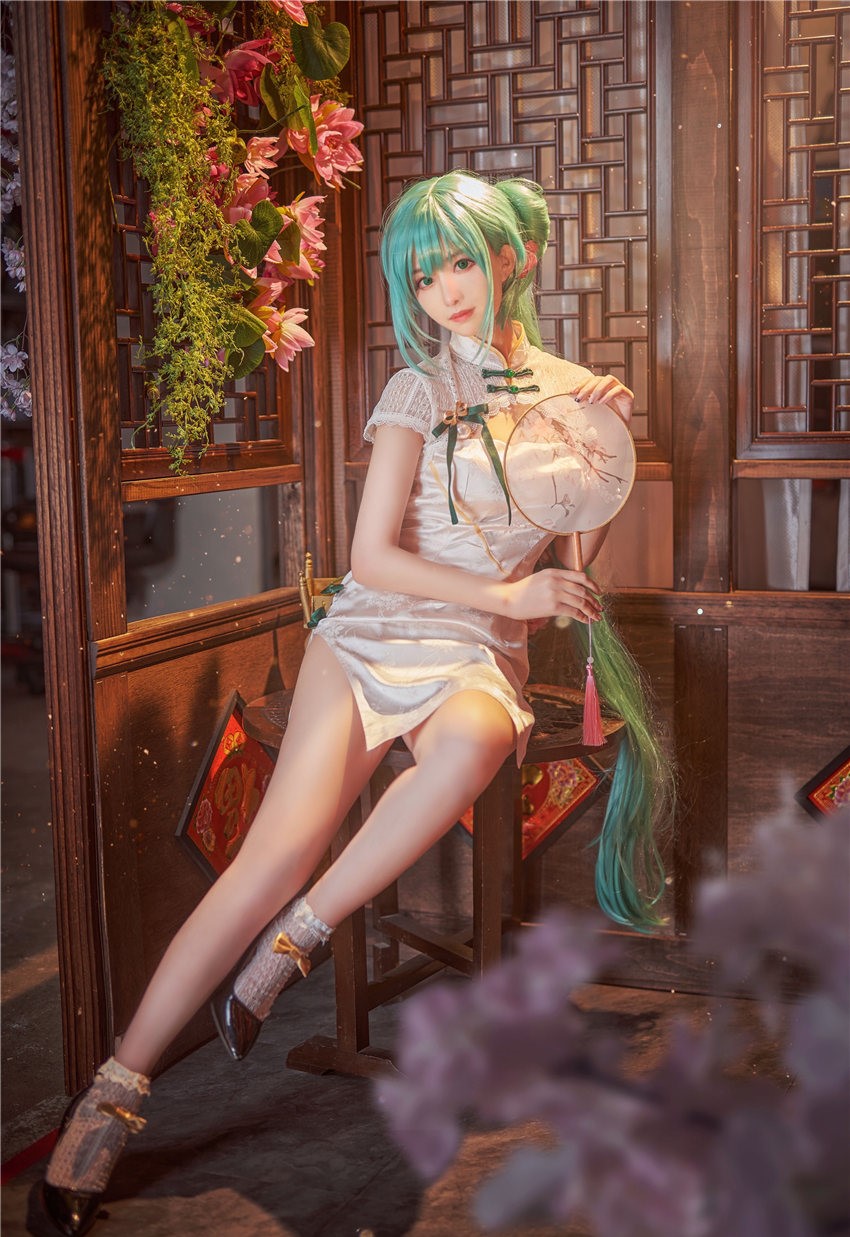 Shika小鹿鹿 初音韶华[23P2V-106MB] 第2张