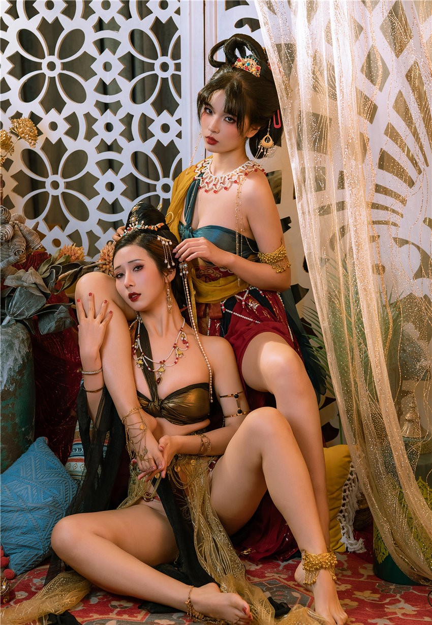 云溪溪 奶桃&轩萧学姐 朝开暮落-下 [117P5V-5.81GB] 第4张