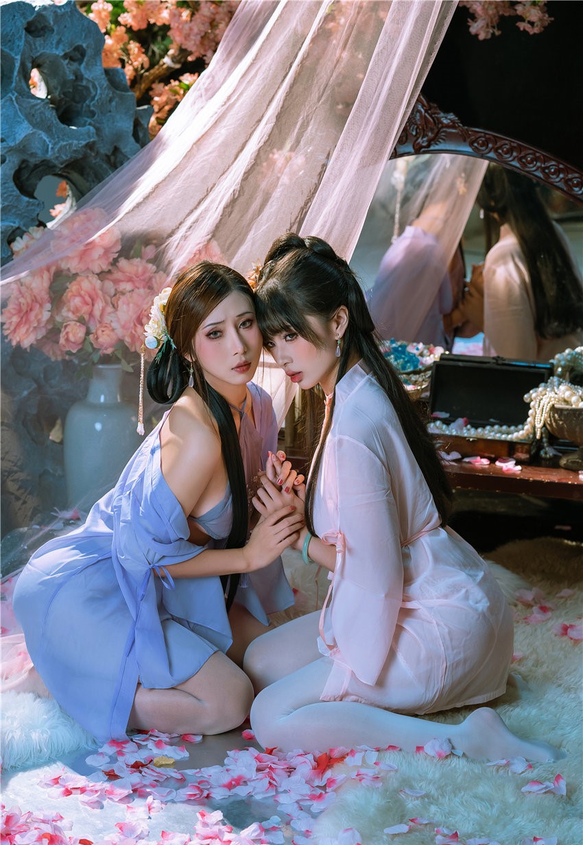 云溪溪 奶桃&轩萧学姐 朝开暮落-下 [117P5V-5.81GB] 第3张