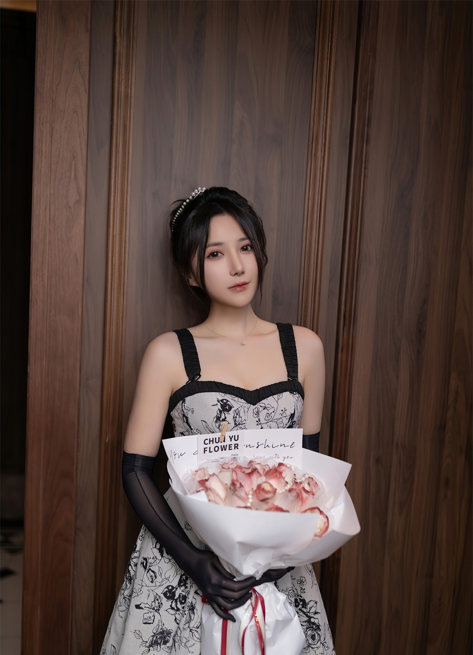 [秀人网] 2024.02.19 NO.8109 鱼子酱Fish 生日主题[81P/789MB] 第1张