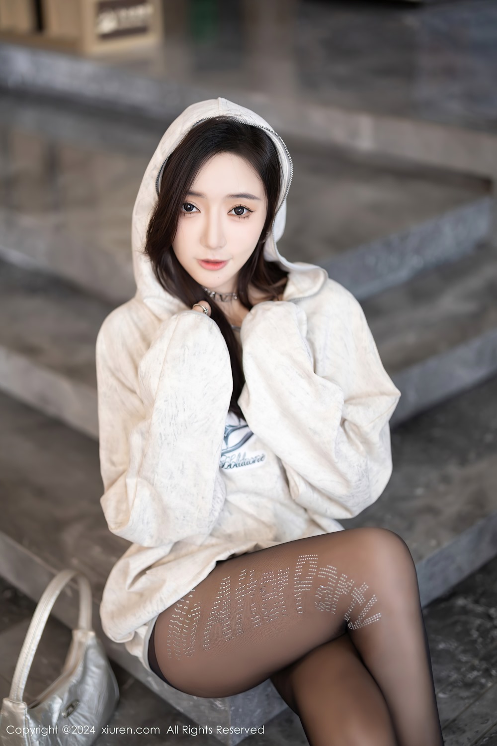 [秀人网] 2024.02.23 NO.8135 王馨瑶yanni 白色外套[81P/599MB] 第1张