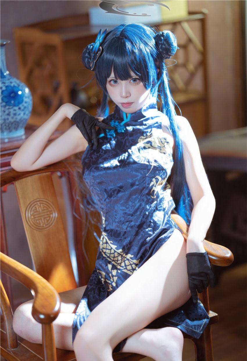 是三不是世w 碧蓝档案 妃咲旗袍[42P-407MB] 第3张