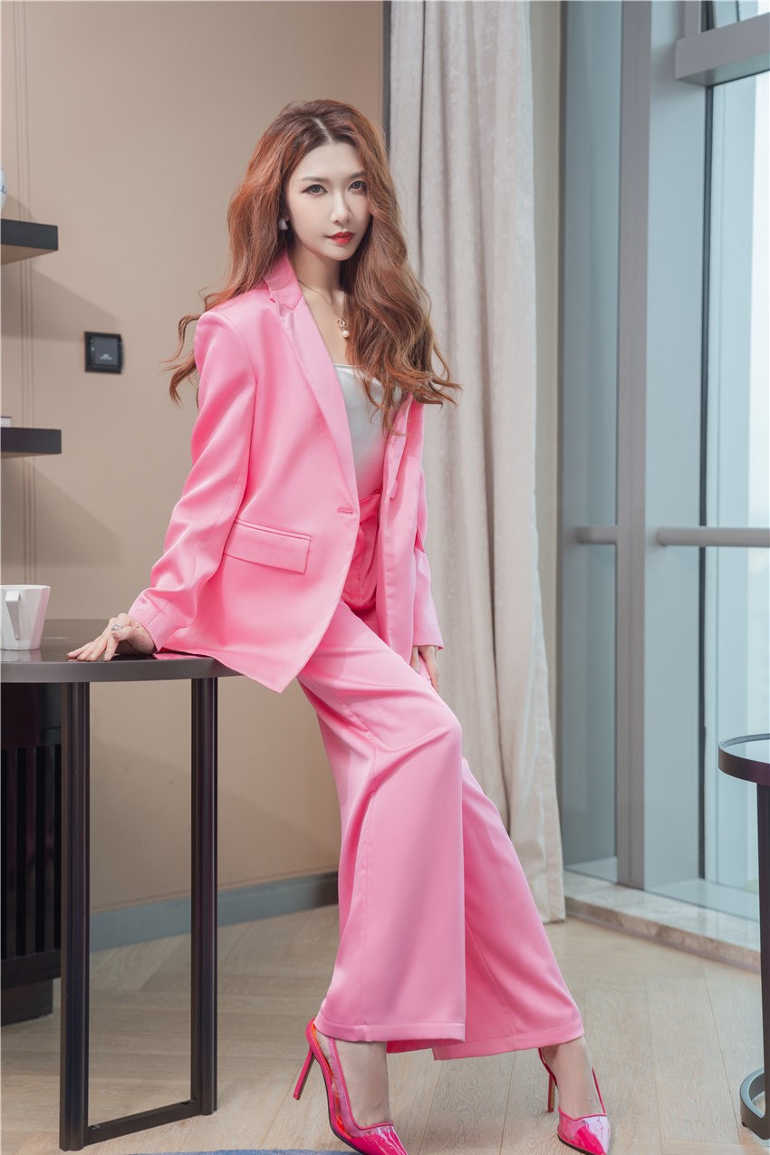 源纱希喵喵喵 与女上司一起出差的意外发现[55P-1.55GB] 第4张