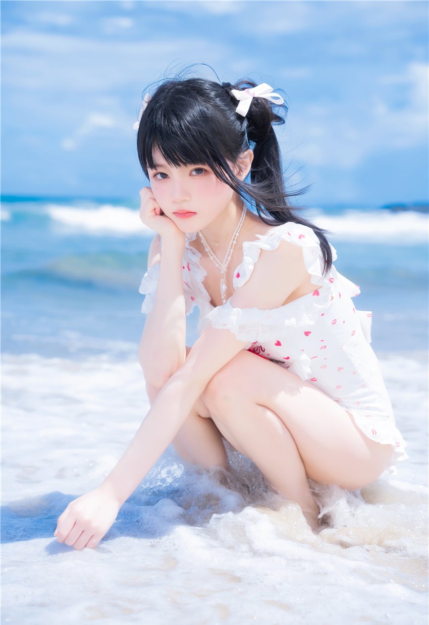 桜桃喵 冰淇淋泳装[23P-170MB] 第4张