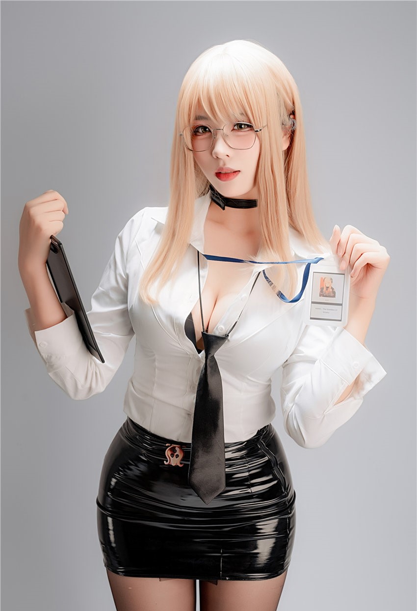 轩萧学姐 艾玛OL[176P2V-826MB] 第2张