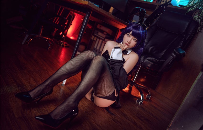 是三不是世w 喜多川海梦 紫发兔女郎 [59P-639MB] 第1张