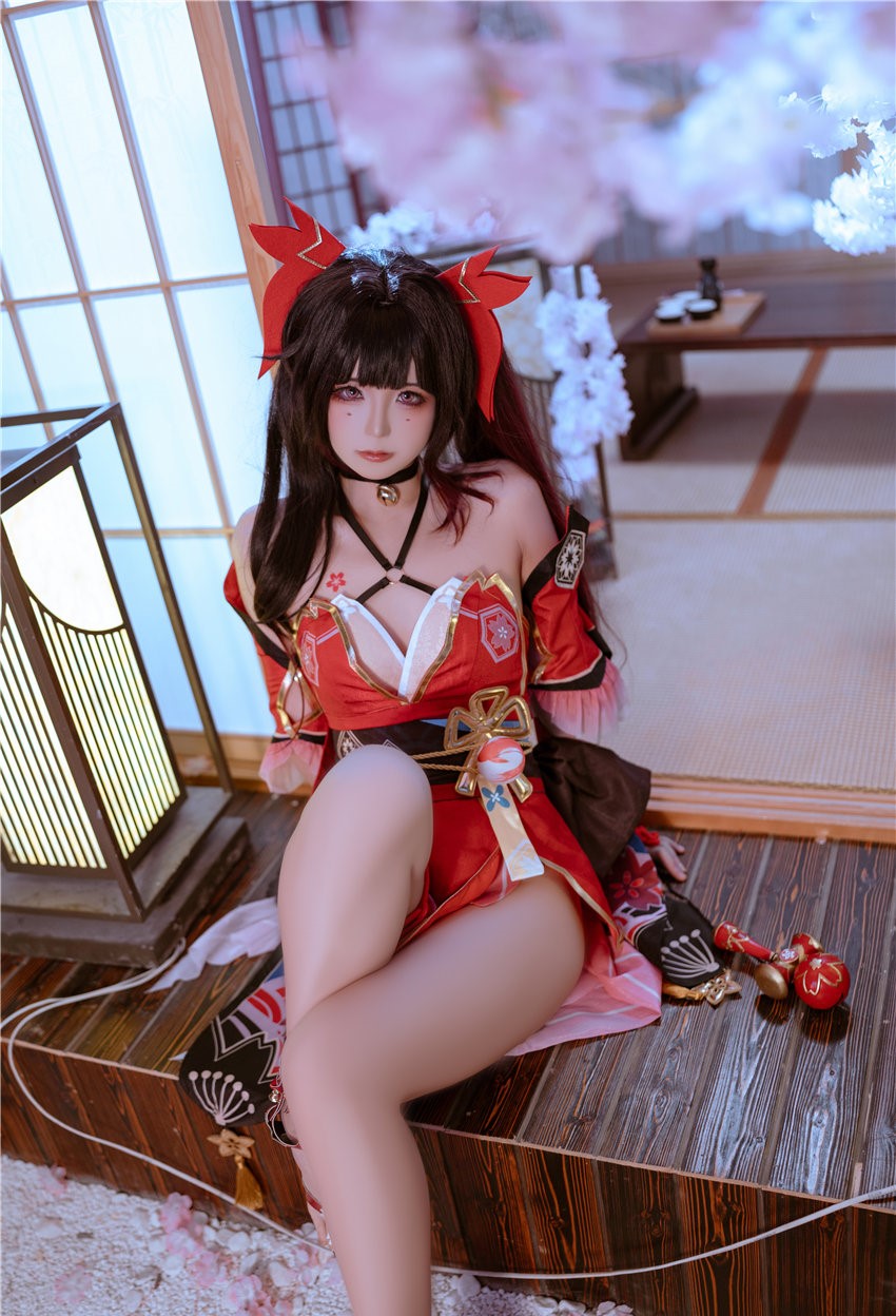 Quan冉有点饿 花火 [62P-823MB] 第4张