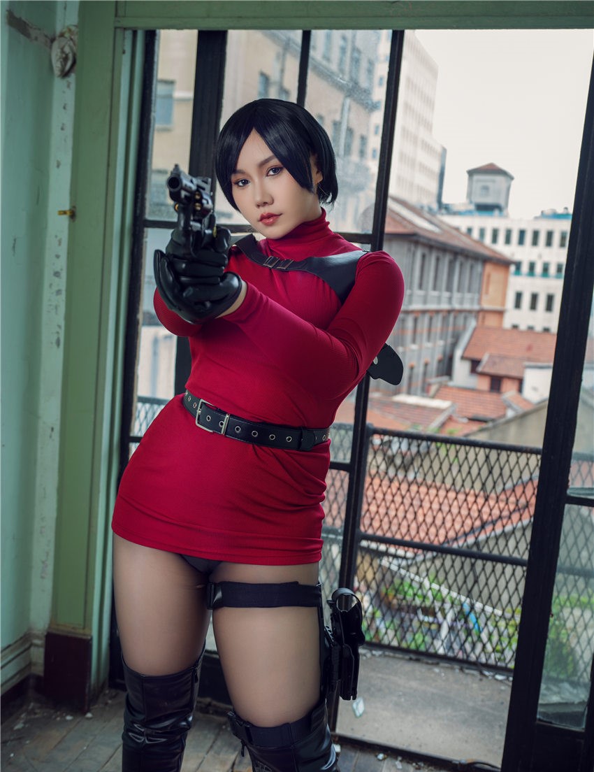 麻花酱 生化危机 艾达王 [38P1V-515MB] 第2张