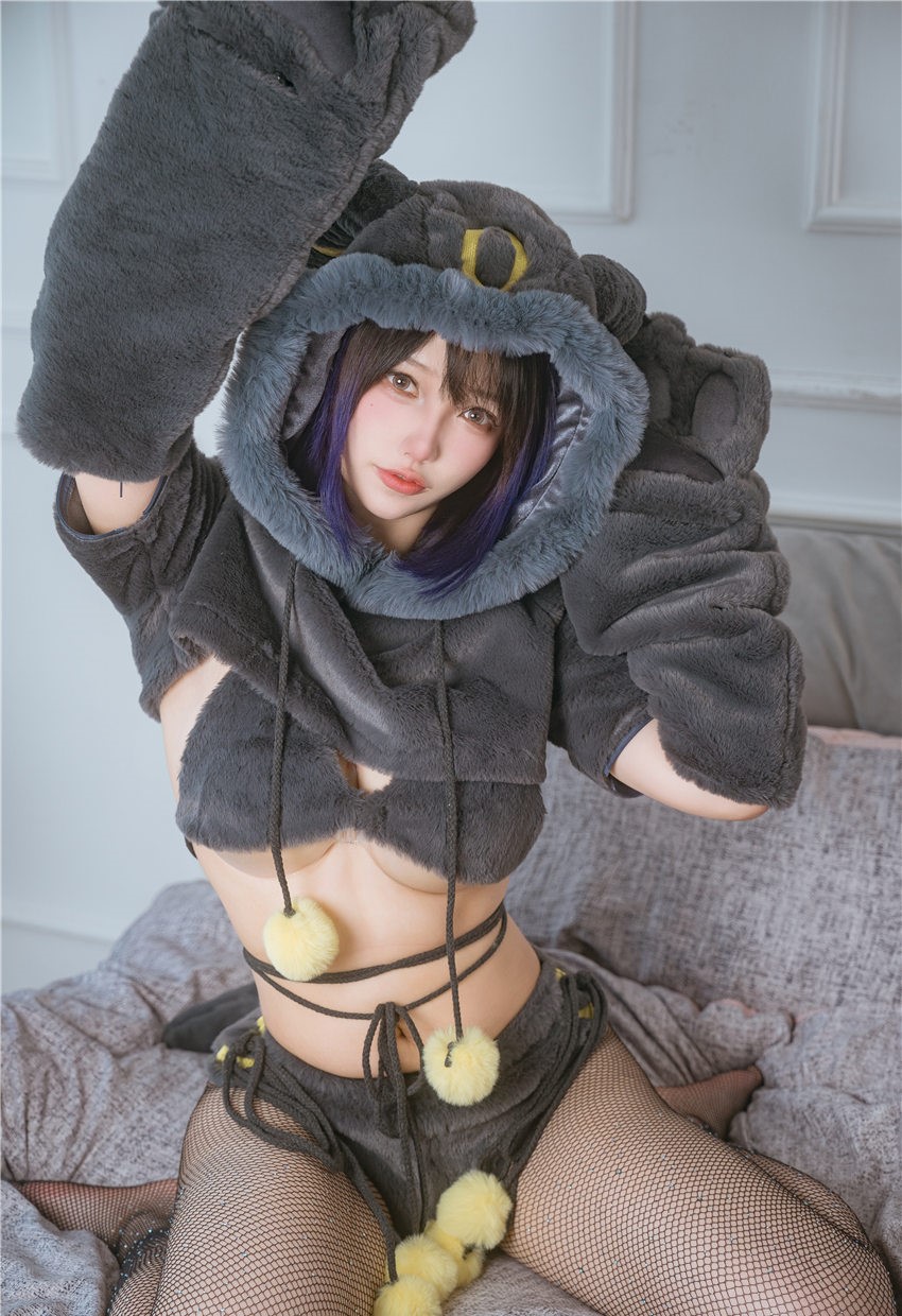 狐洛洛子 月之伊布 [45P-571MB] 第3张