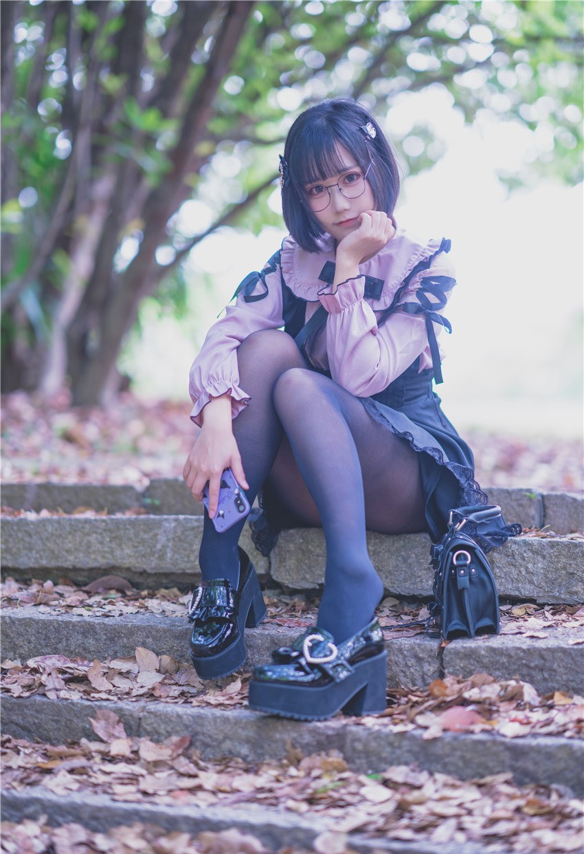 lunana 超清晰美图图集[34套][持续更新] 第1张