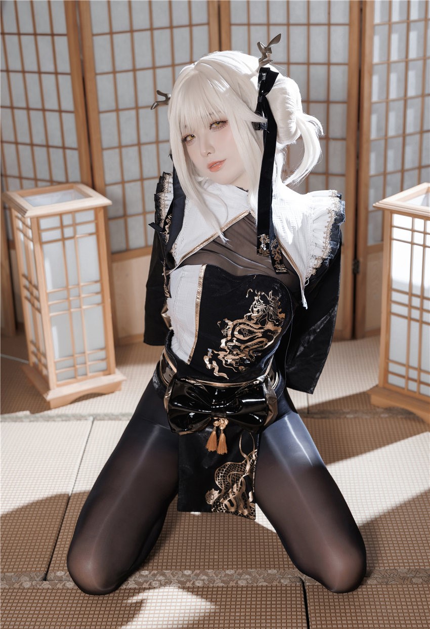 封疆疆v NIKKE 白兔布兰儿 和服 [40P-481MB] 第4张