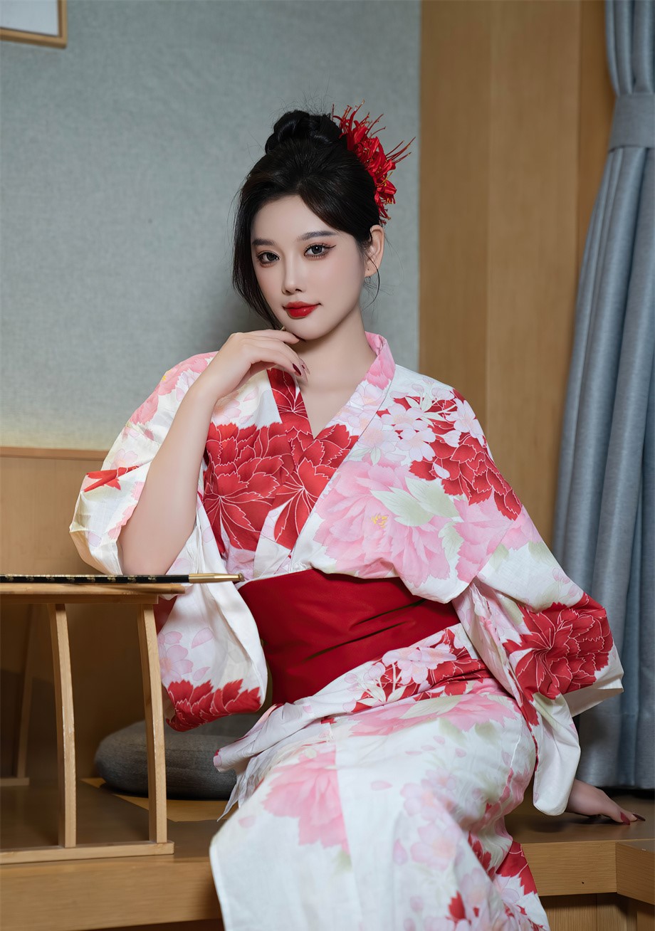 [秀人网] 2024.09.25 NO.9208 杨晨晨Yome 红色花朵服[97P/984MB] 第1张