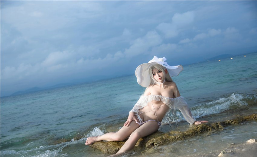 隼隼子 碧蓝航线 约克城 [16P-212MB] 第4张