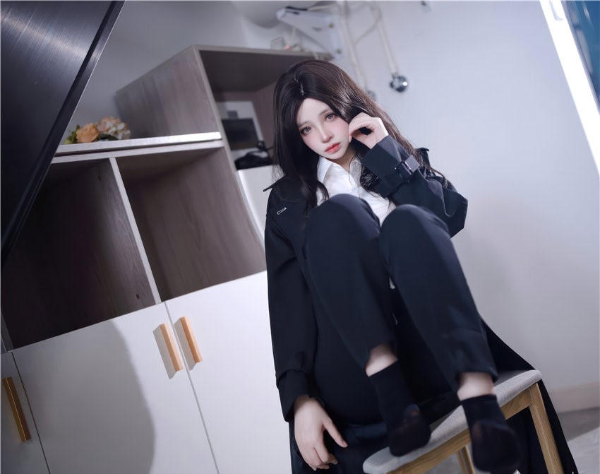 疯猫ss 少女衣橱 西装裤 [41P-284MB] 第1张
