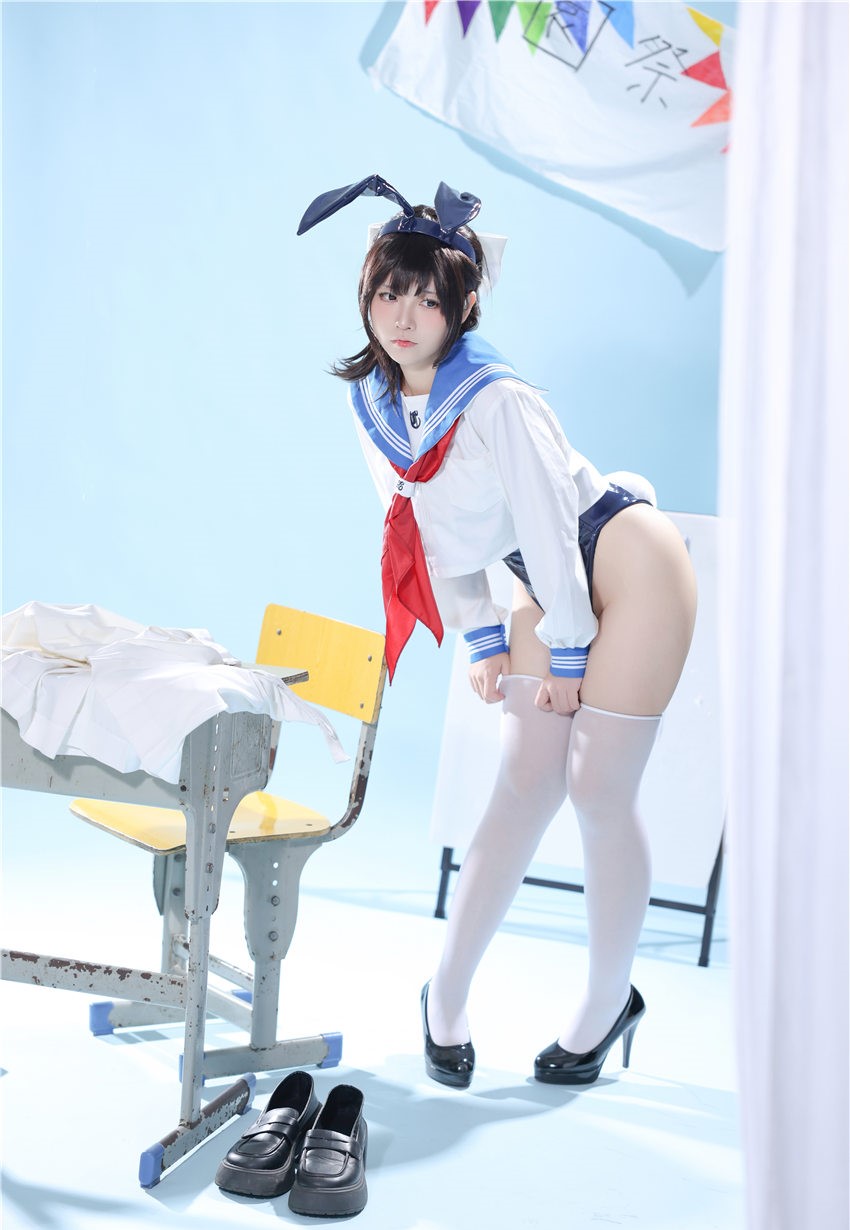 G44不会受伤 水手服兔女郎咖啡厅 [27P-350MB] 第2张