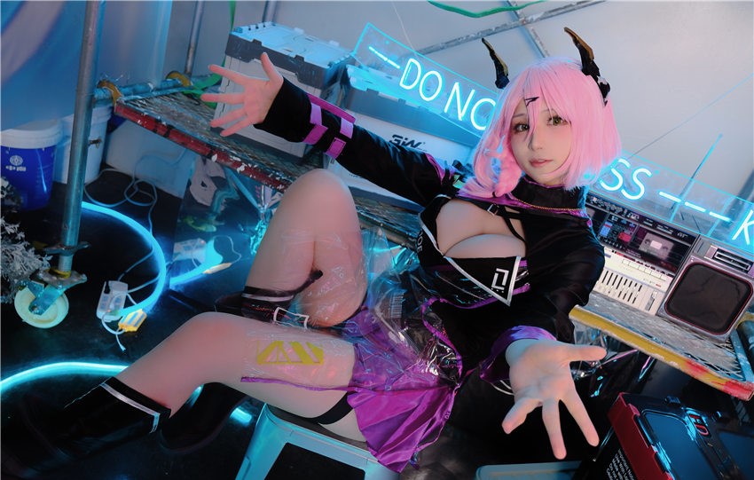 幼愛youmeko 泰丝 TESS Set Erophone [18P-211MB] 第1张