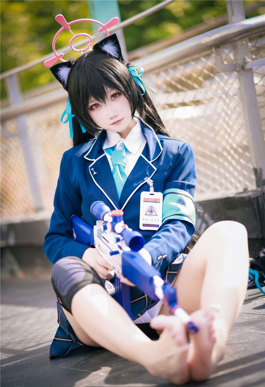 lunana 黑见芹香 [25P-154MB] 第2张