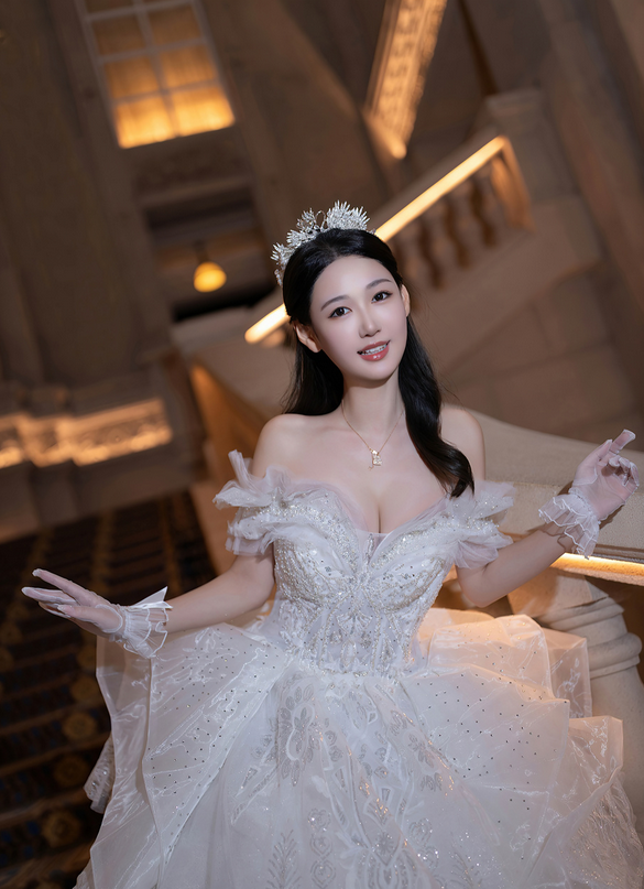 [秀人网] 2024.10.14 NO.9283 唐安琪韩国旅拍[87P720MB] 第1张