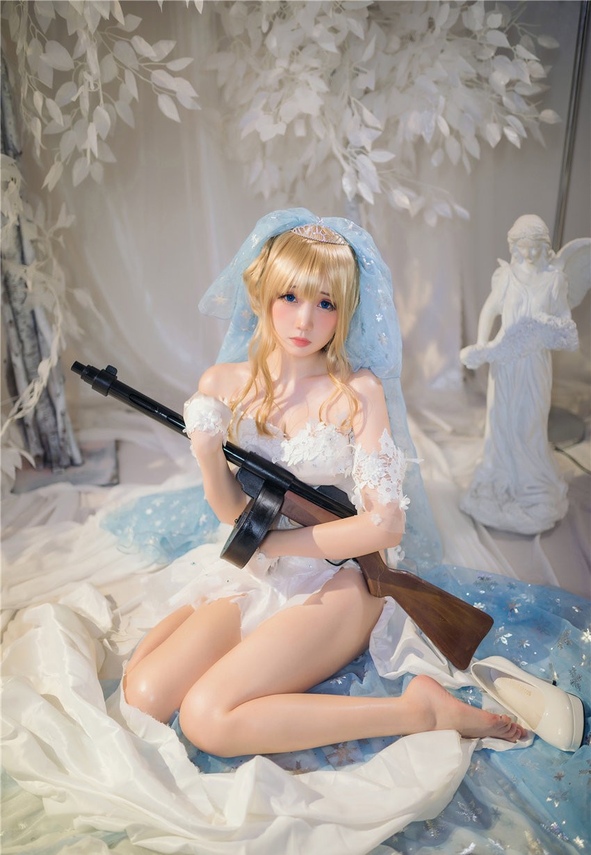 焖焖碳 索米 婚纱 [42P-236MB] 第3张