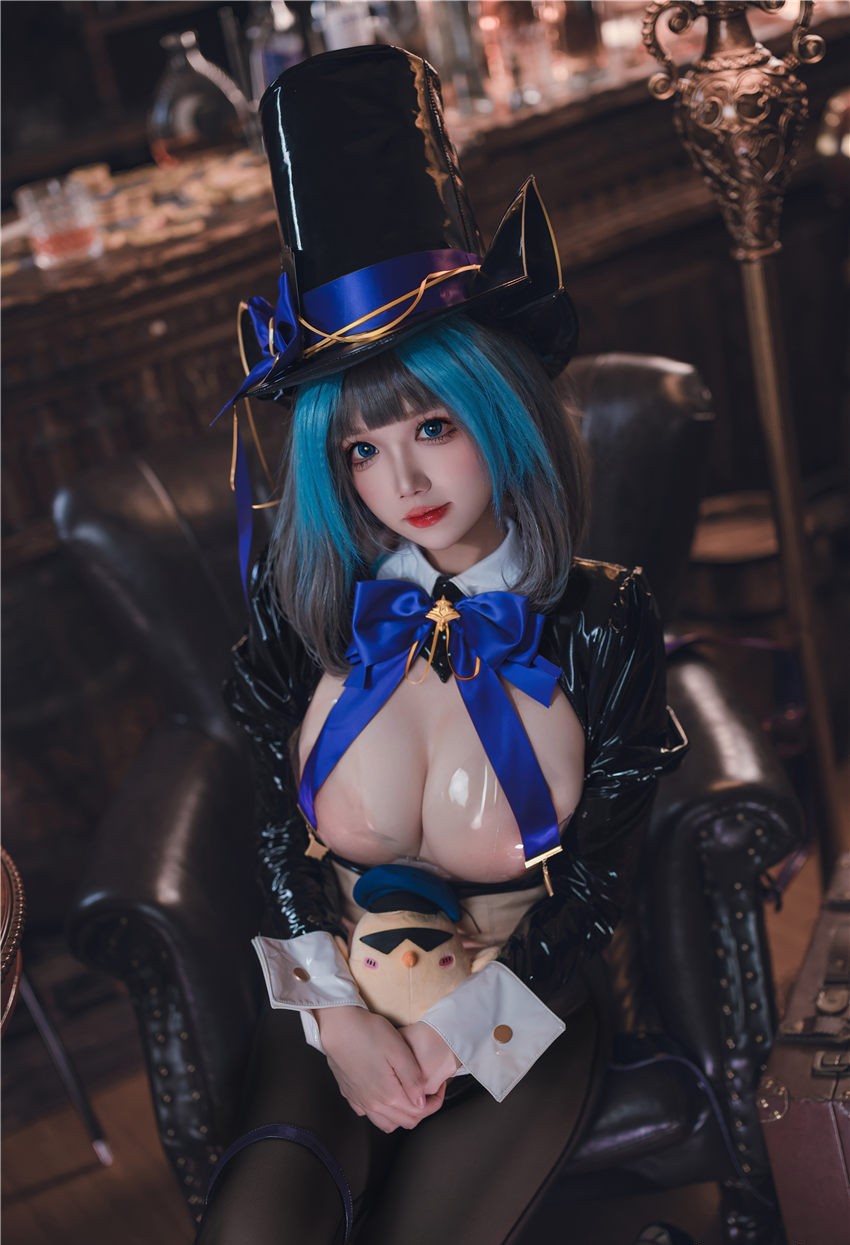 雪晴Astra 2024万圣节 柴郡魔术师 [60P1V-752MB] 第2张