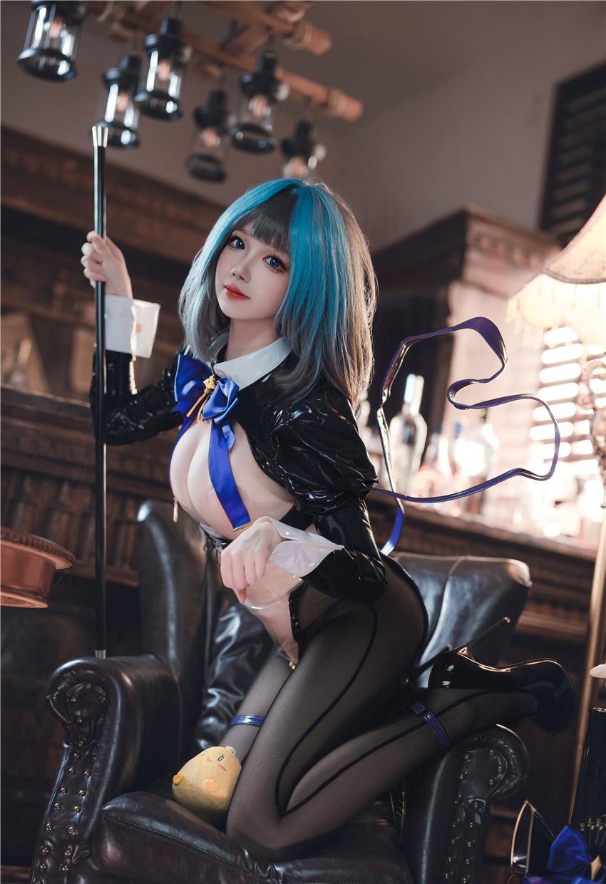 雪晴Astra 2024万圣节 柴郡魔术师 [60P1V-752MB] 第3张