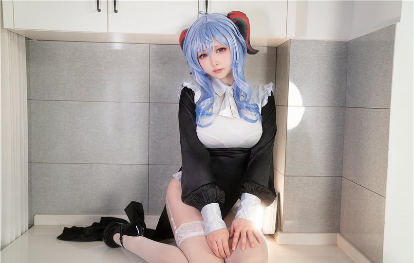 樱梨梨Eriri 甘雨修女 [26P-566MB] 第1张