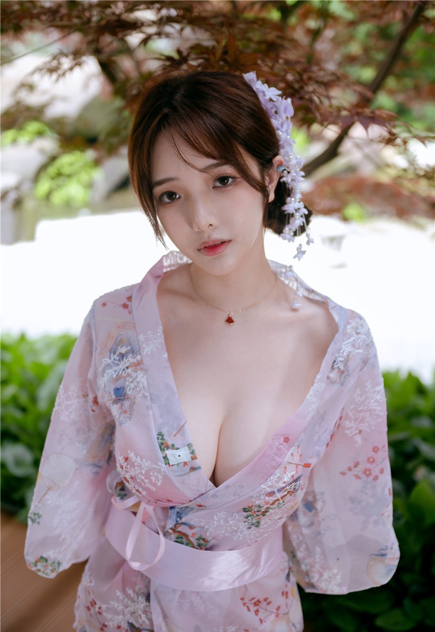 雯妹不讲道理 和风庭院 [68P3V-607MB] 第1张