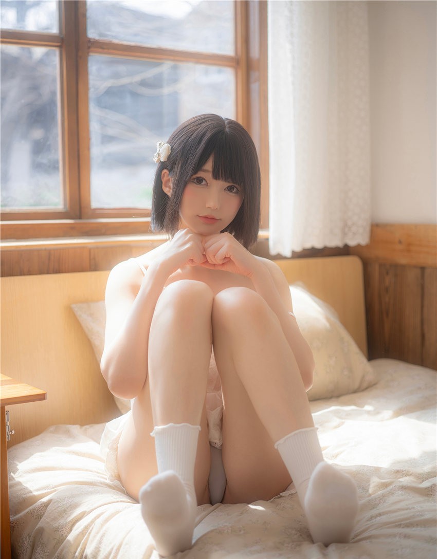 Nagisa魔物喵 夏休み日記 [100P-528MB] 第4张