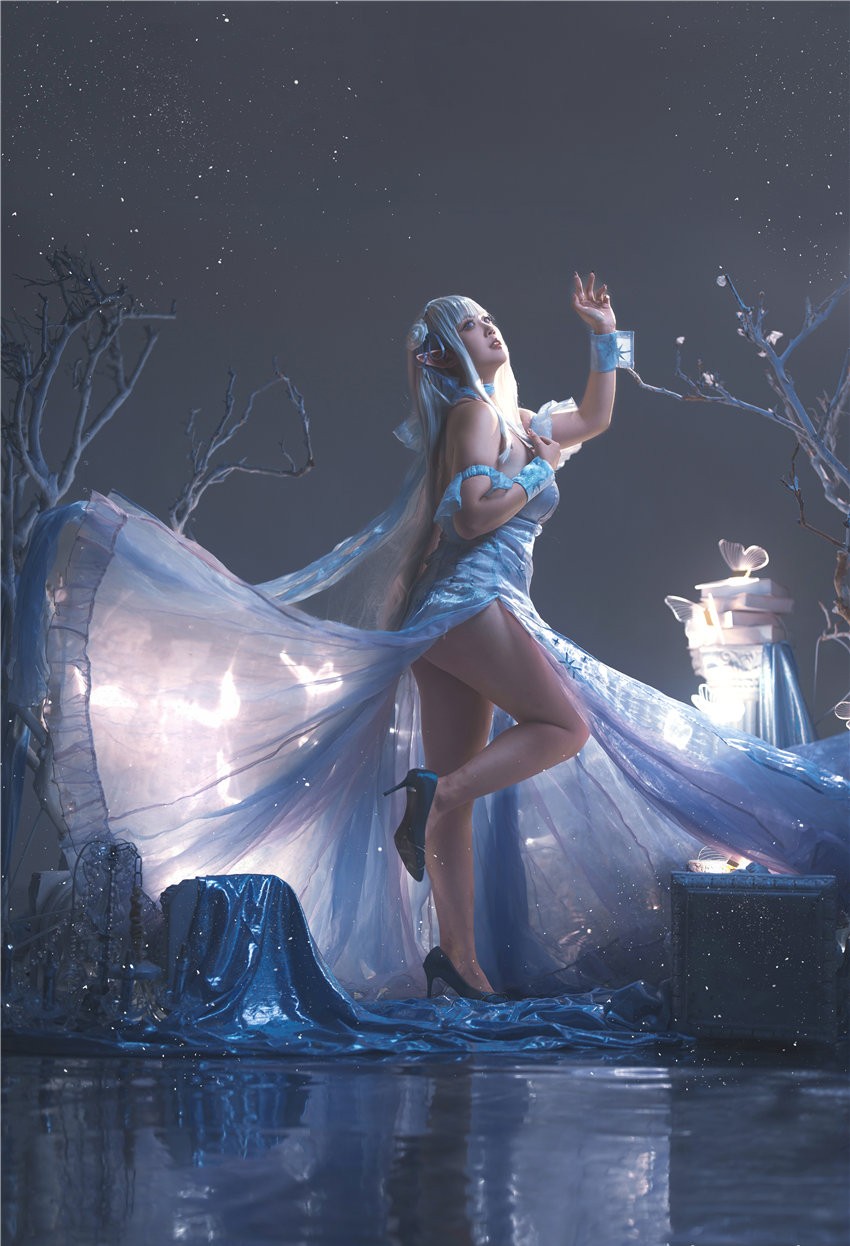 小完能干脆面qvq 爱蜜莉雅 [16P-143MB] 第4张