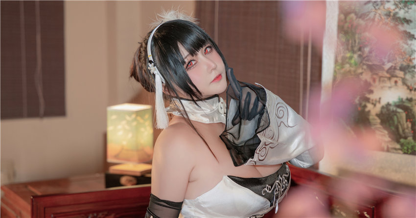 KANEKO_咔喵 碧蓝航线 镇海白旗袍[30P-215MB] 第2张