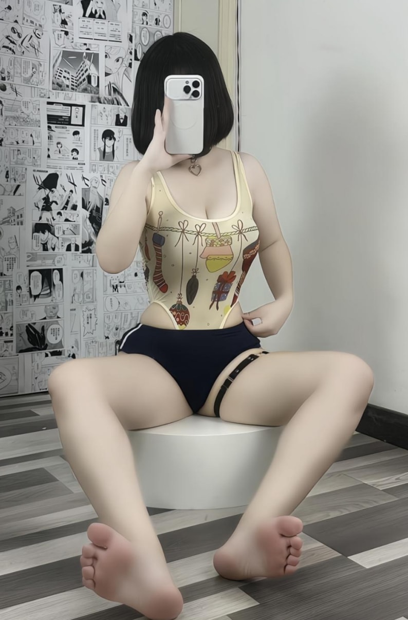 【微密】酷野-连体衣+三角裤+勒肉过膝袜[12P1V-52MB] 第2张