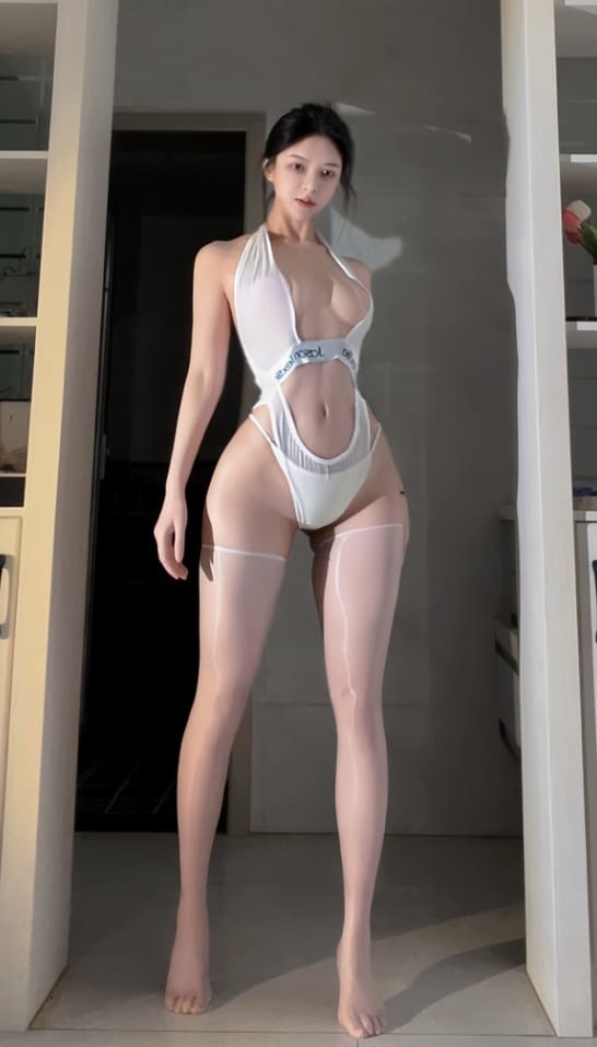 [微密]姐姐Lalion – 薄如蝉翼 [44P1V-126M] 第1张