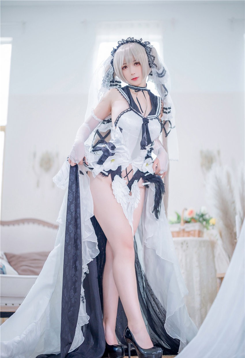 樱落酱w 碧蓝航线 可畏 礼服 [20P-208MB] 第3张