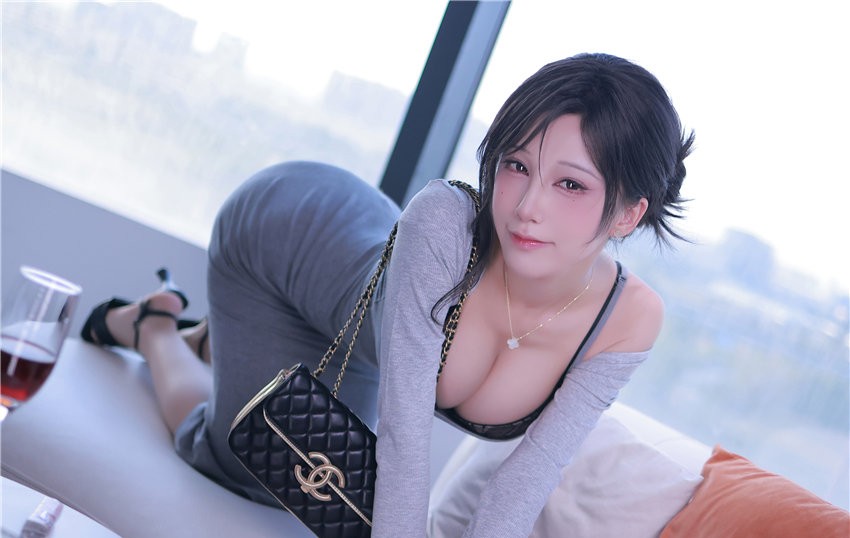 水淼aqua [Fantia] 2024年11月订阅 清潭洞小妈 [95P-139MB] 第2张