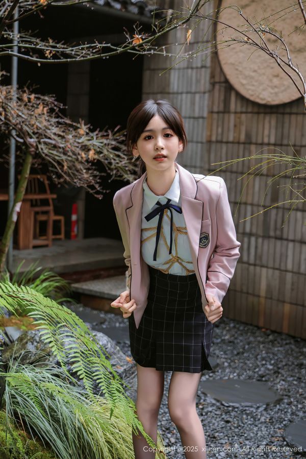 [秀人网] 2025.02.28 NO.9949 奶芙乔乔 JK制服[73P/776MB] 第1张