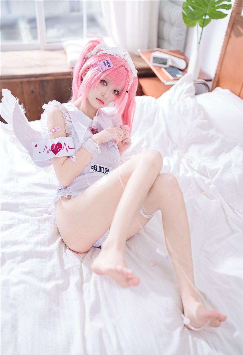 九柒喵 小护士针筒[48P-139MB] 第1张