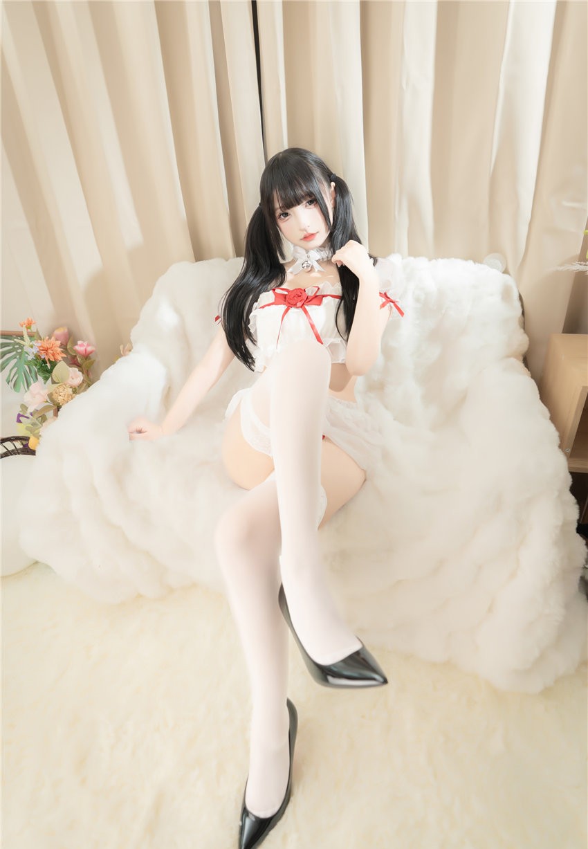 神楽坂真冬 草莓蛋糕 [75P2V-249M] 第3张
