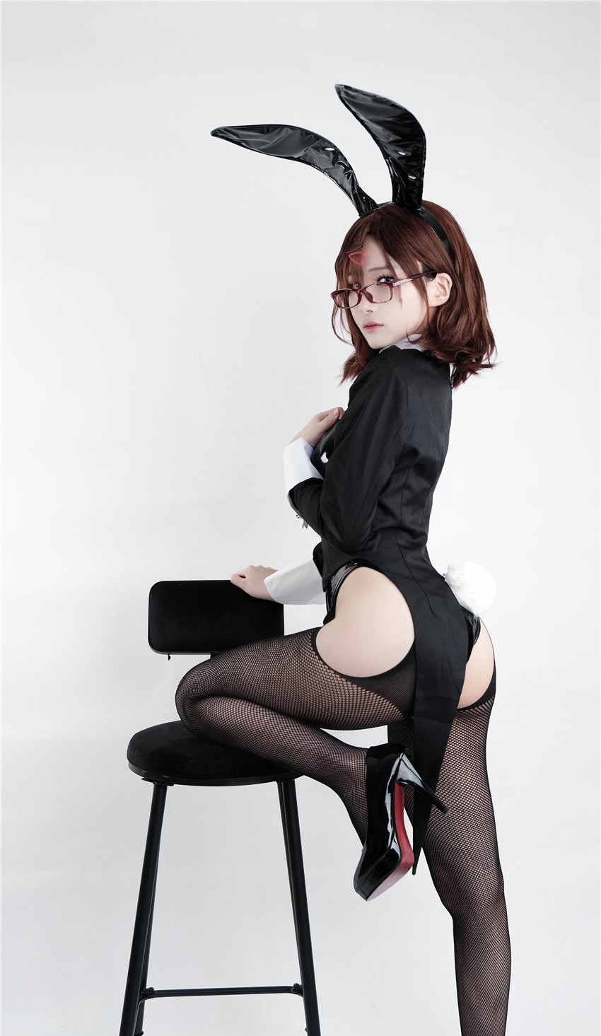 幼愛youmeko 円香兔女郎 [10P-83M] 第1张