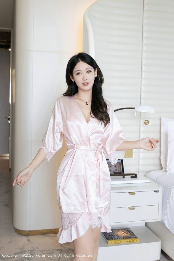 [秀人网] 2025.04.14 No.10150 唐安琪 粉色连衣短裙[80P/723MB] 第1张