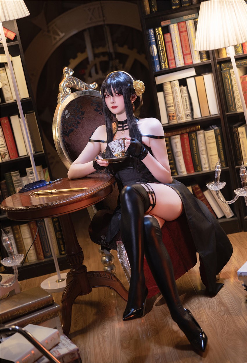 Natsuko夏夏子 间谍过家家 约尔[64P-409M] 第1张